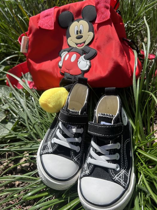 Новая детская обувь резиновые сапожки