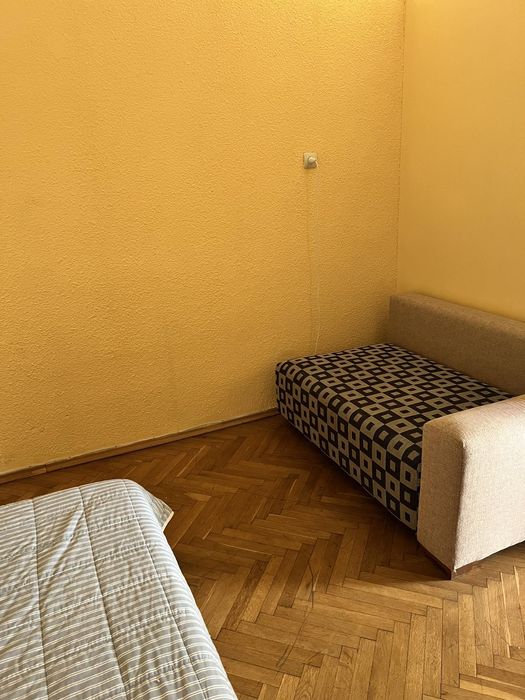 Дава се под наем Двустаен апартамент в Варна, Център - 38 кв.м за 450 € - Снимка #2