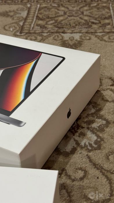 MacBook Air va Pro karobkasi sotiladi