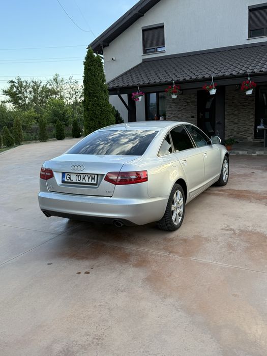 Vând Audi A6 2011