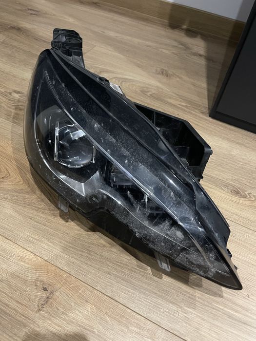 Peugeot 308 LED фар за части