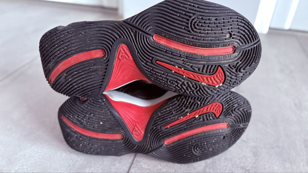 Детски маратонки найк