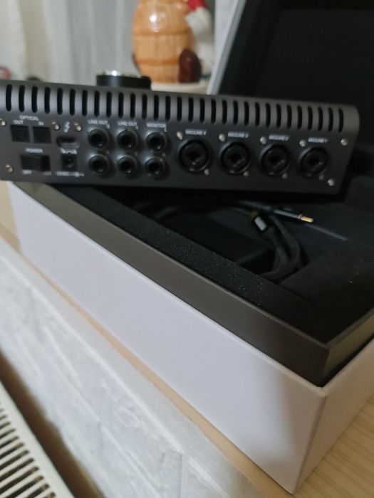 APOLLO X4 GEN 2 interfata audio
