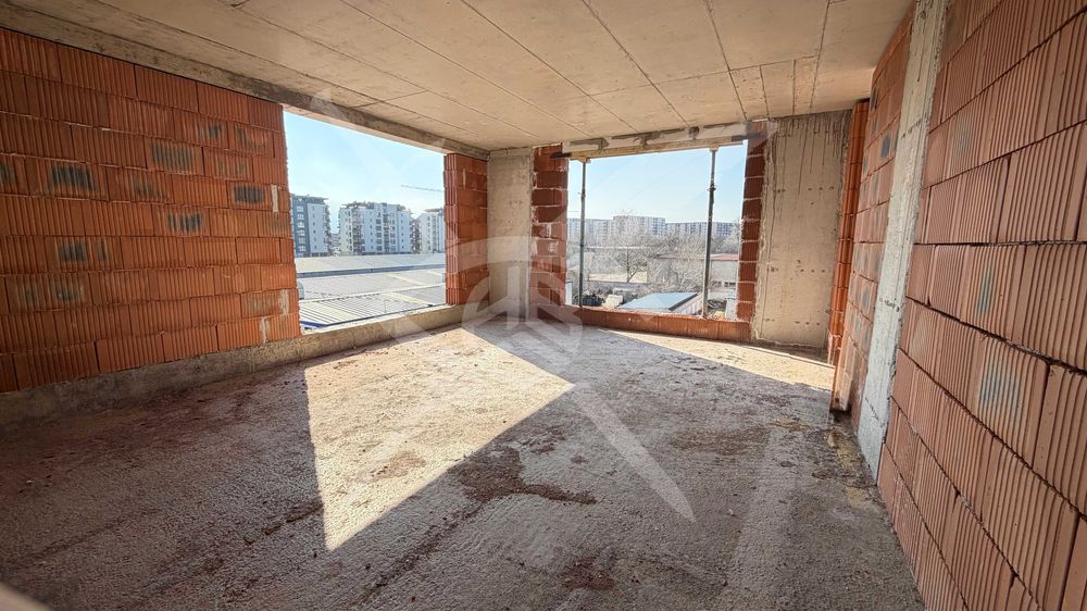 Тристаен апартамент в Кючук Париж 101052