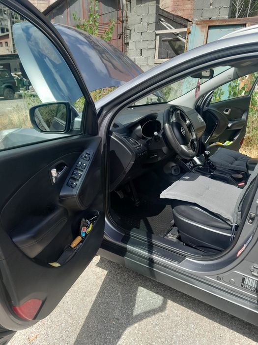 HYUNDAI ix35 2012 — imagine 3