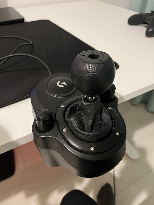 Volan Logitech G923 + schimbator