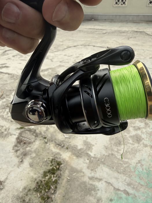 Mulineta Shimano Sustain C3000