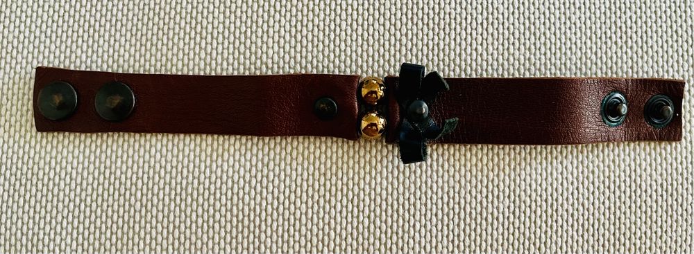 Колие, гривна от естествена кожа