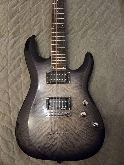 Продам электрогитару schecter c6 plus