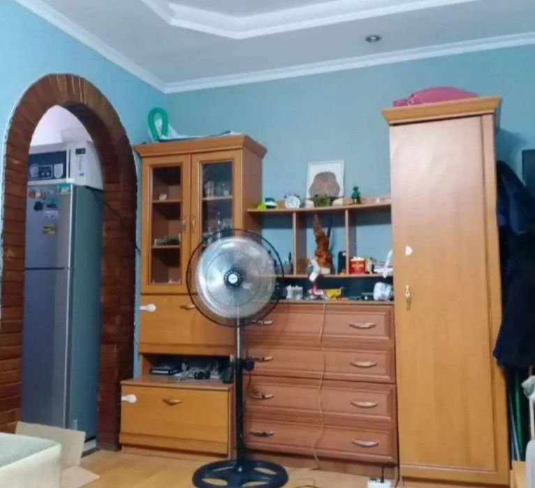 Отдам мебель и стол компьютерный
