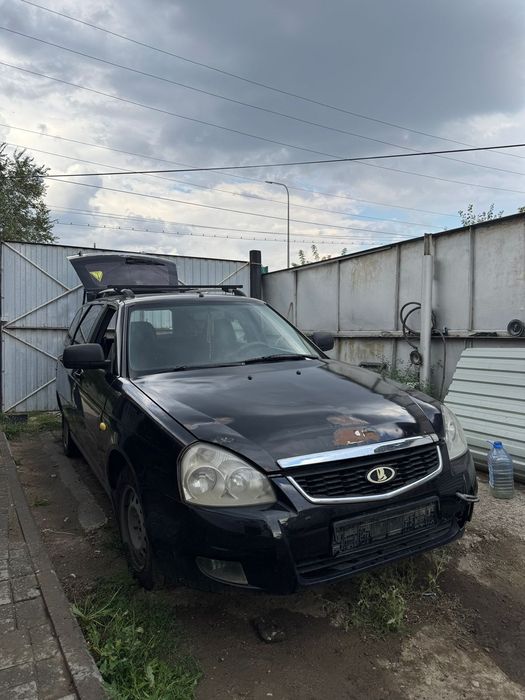 Срочно продам Приора  универсал 2012г