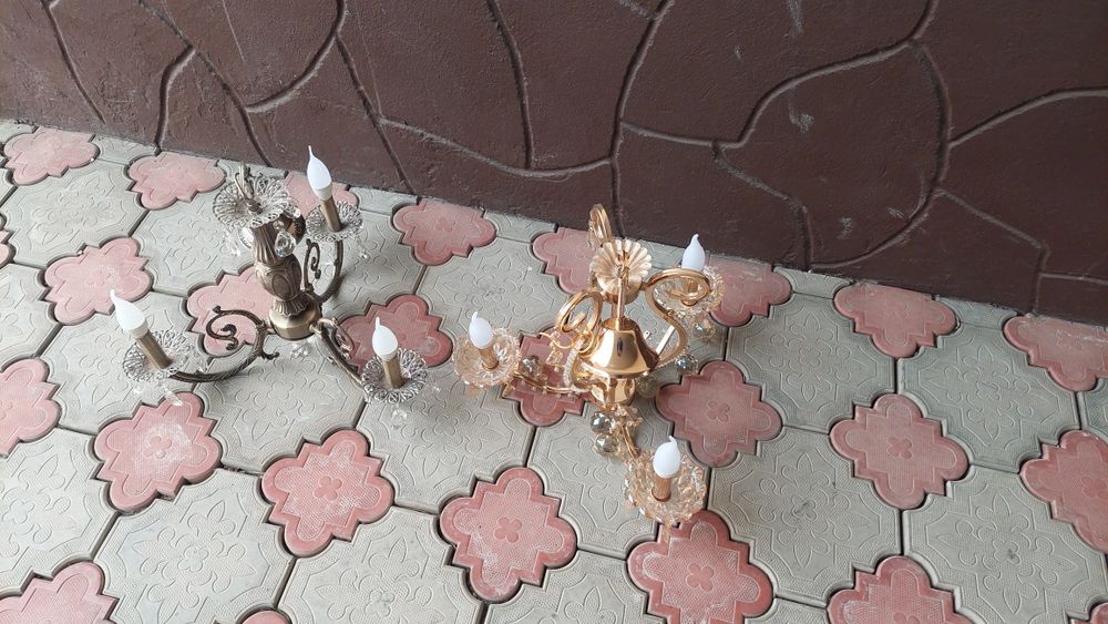 Продам люстра люстры