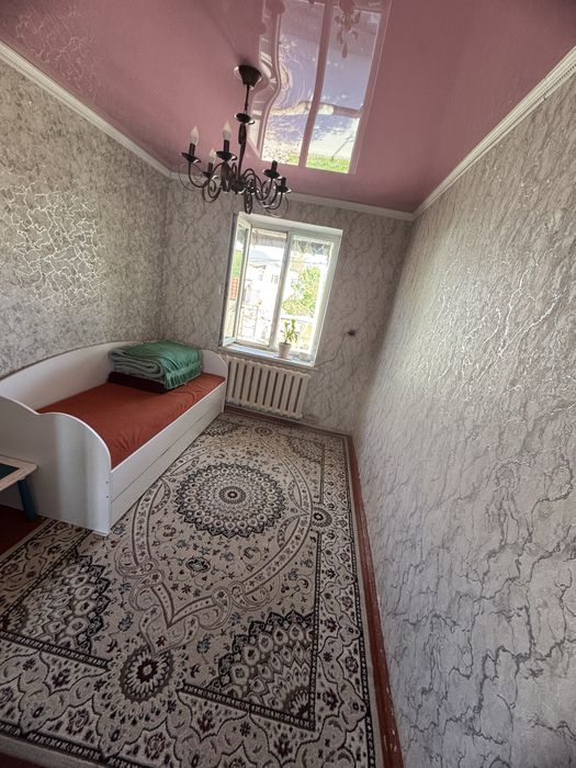 Екі бөлмелі үй сатылады