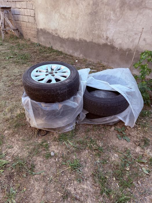 Запаска Camry 50 R16 новый