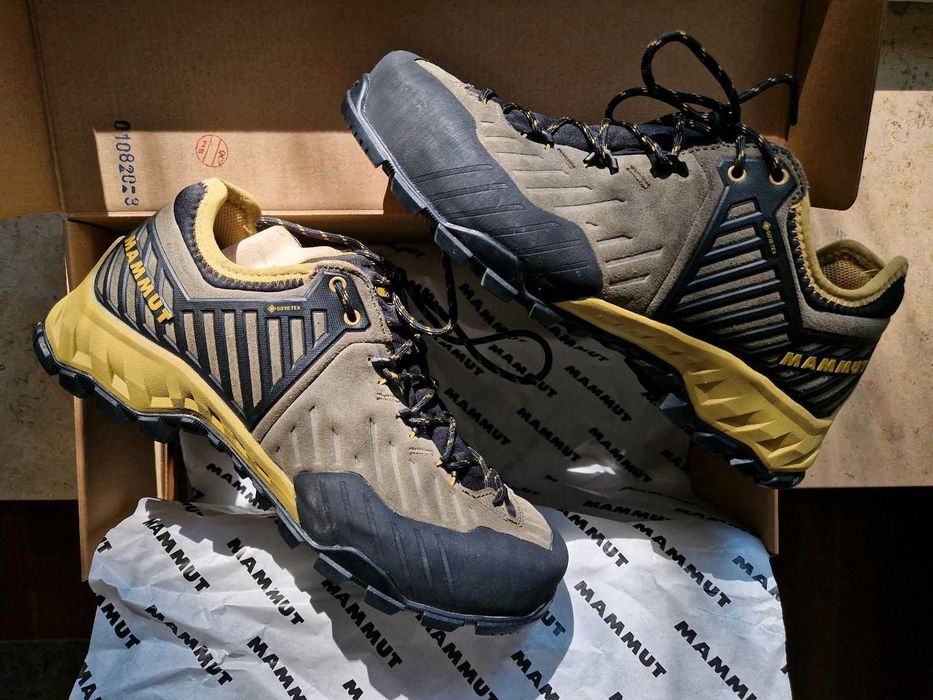 Semi ghete Mammut Goretex, tura, drumetie, approach, salewa, scarpa