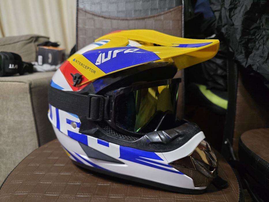 Каска за крос или атв