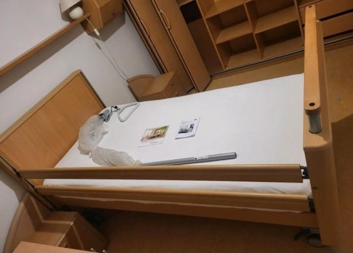 Pat electric pentru persoane cu dizabilitatii 
Are dife