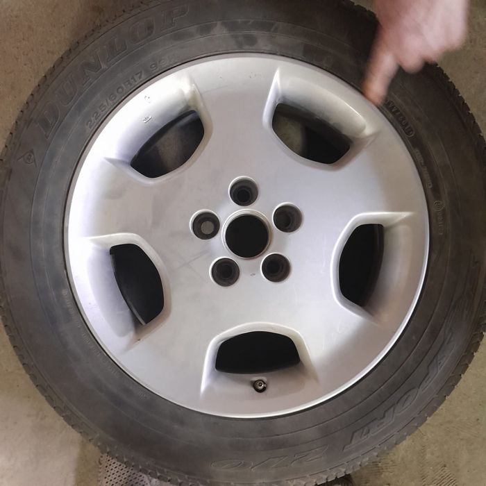 Продам колесо Lexus RX300