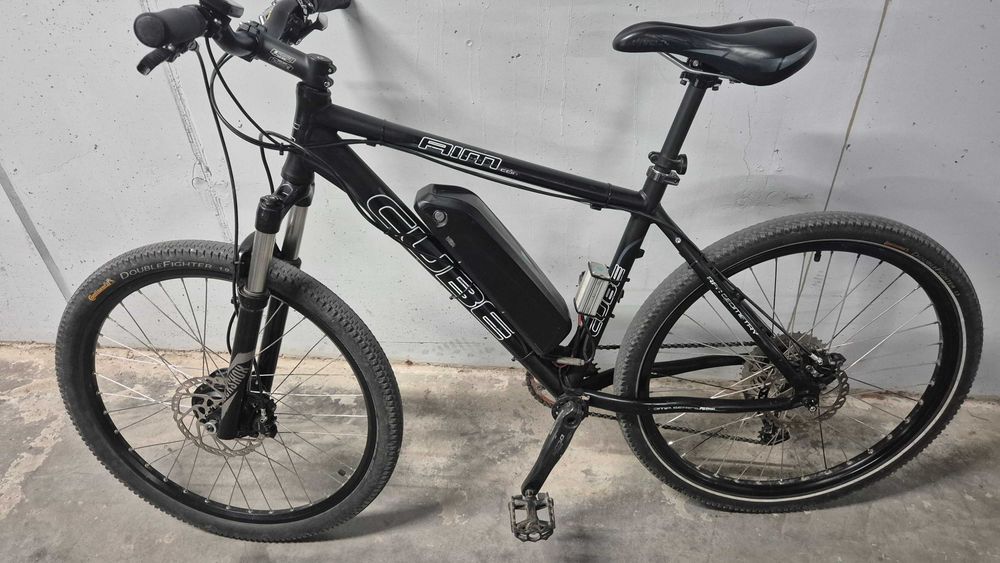 Bicicleta electrica Cube 26
