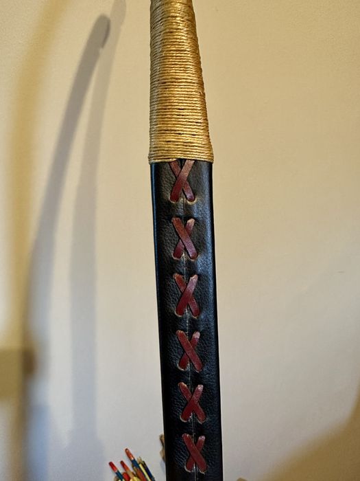 Лък традиционен със стрели