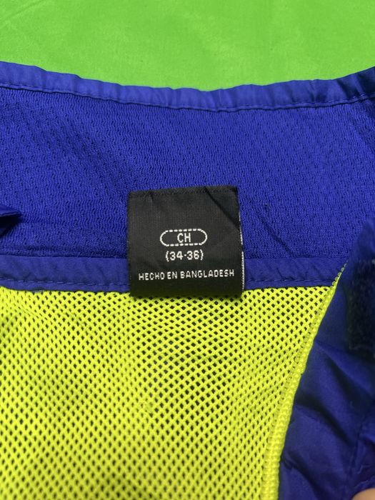 Running Windbreaker
