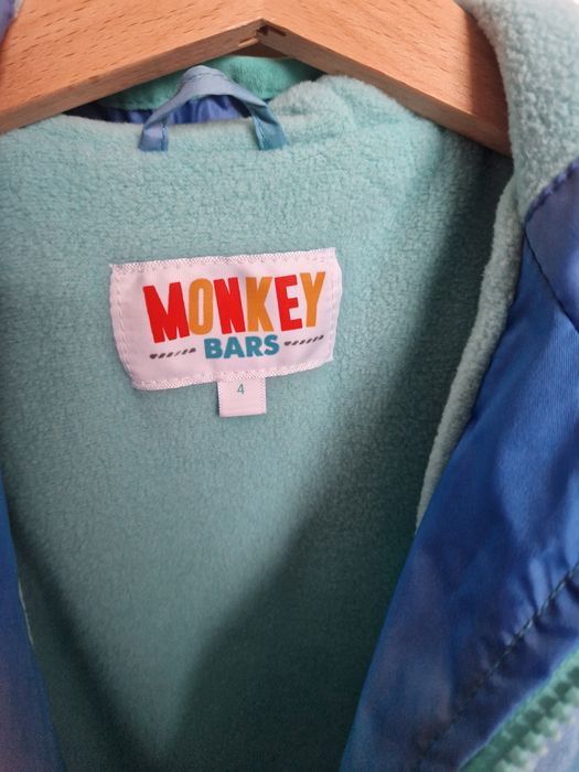 Пролетно яке 4г. Размер 104 Monkey Bars