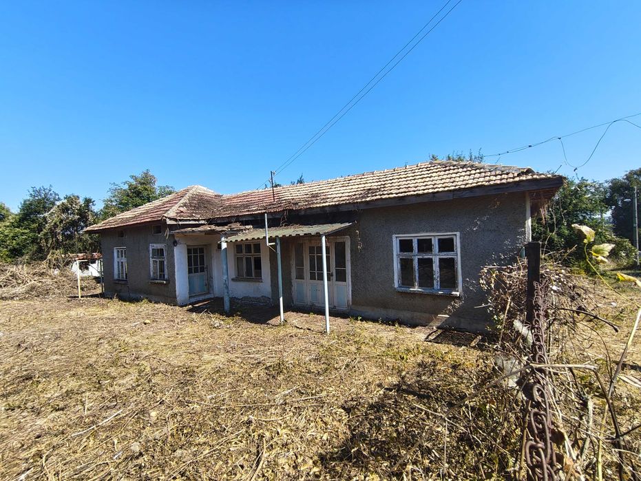Едноетажна къща - село Дралфа