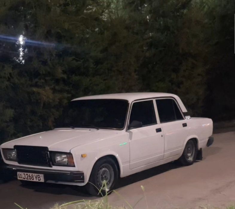 Vaz 2107 Sotiladi