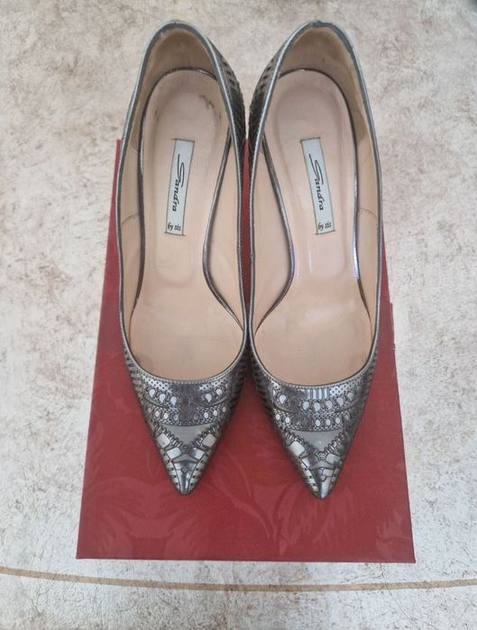 Продаеться туфли