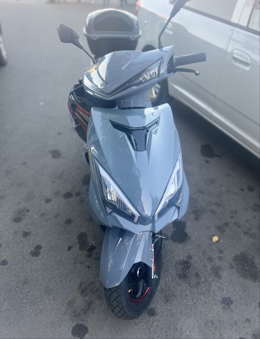 Продам Скутер м12 Про