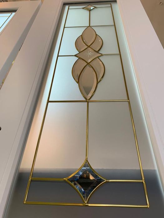 Eshiklar oynasiga vitraj qilamiz