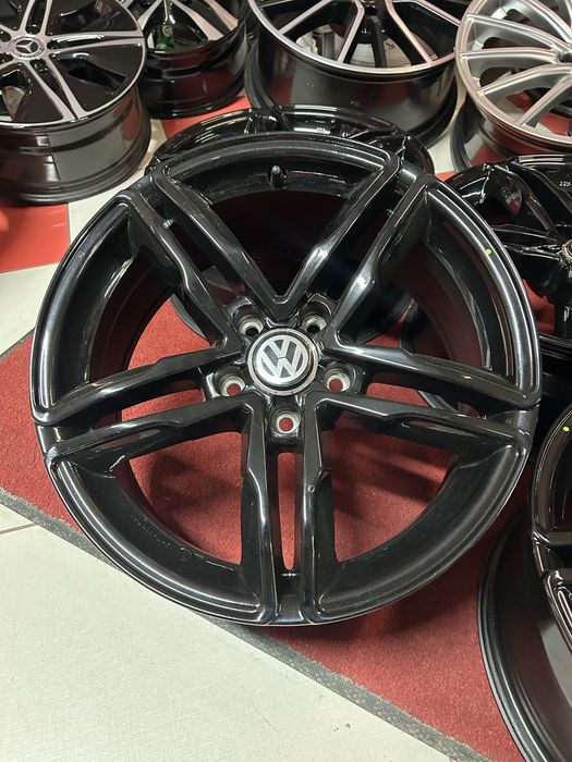 17 цола  5х112 Audi A4 A5 A6 Skoda VW Passat Tiguan Golf Touaran