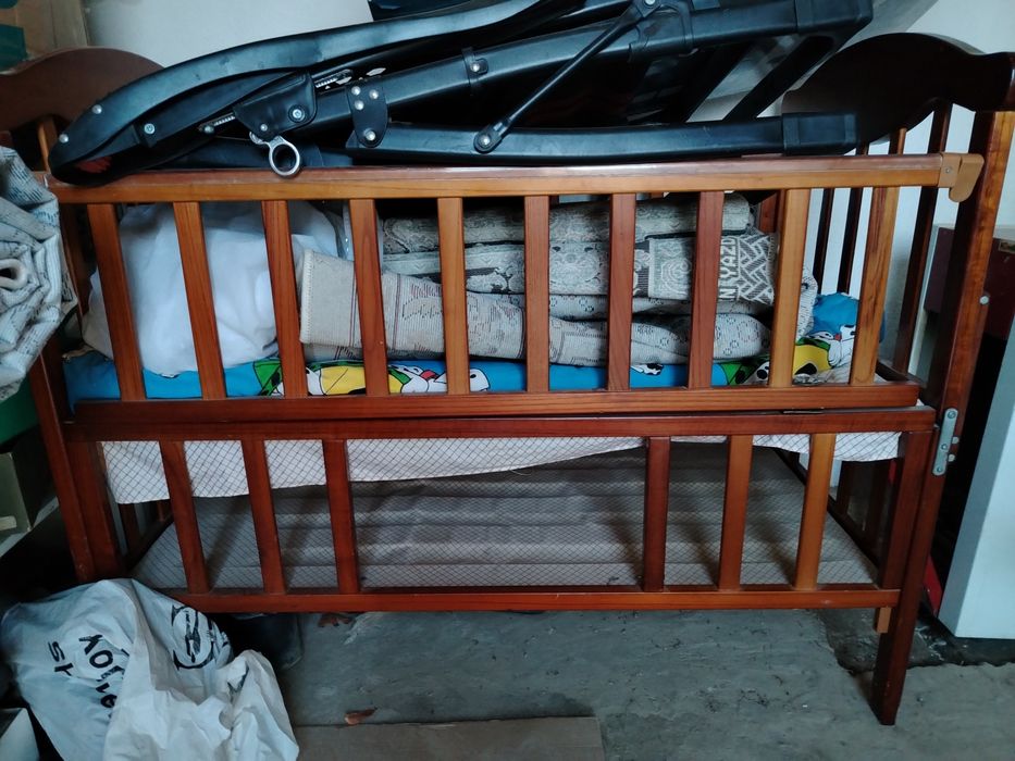 Монеж сатылады..