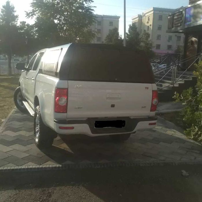 автомобиль JAC пикап
