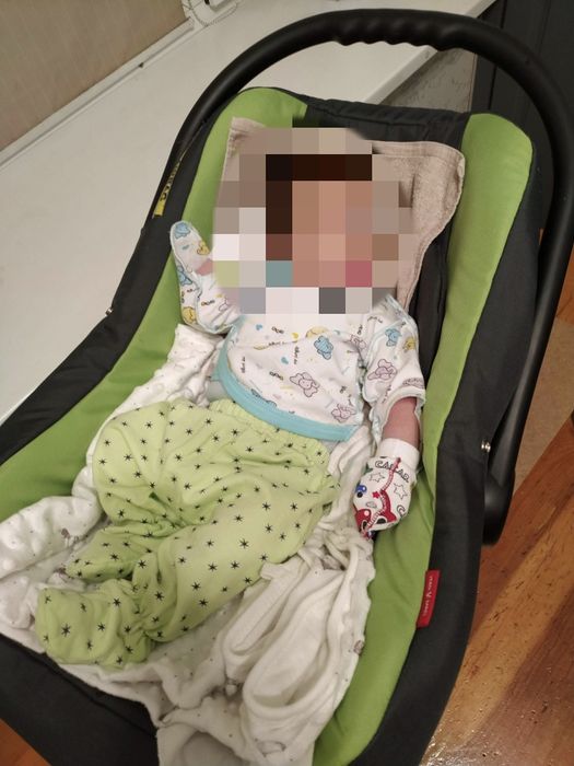 Продам коляску 3в1