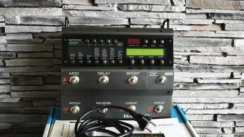 Procesor multiefect profesional chitara electrica TC Electronic Nova System - GARANTIE 1 AN!
