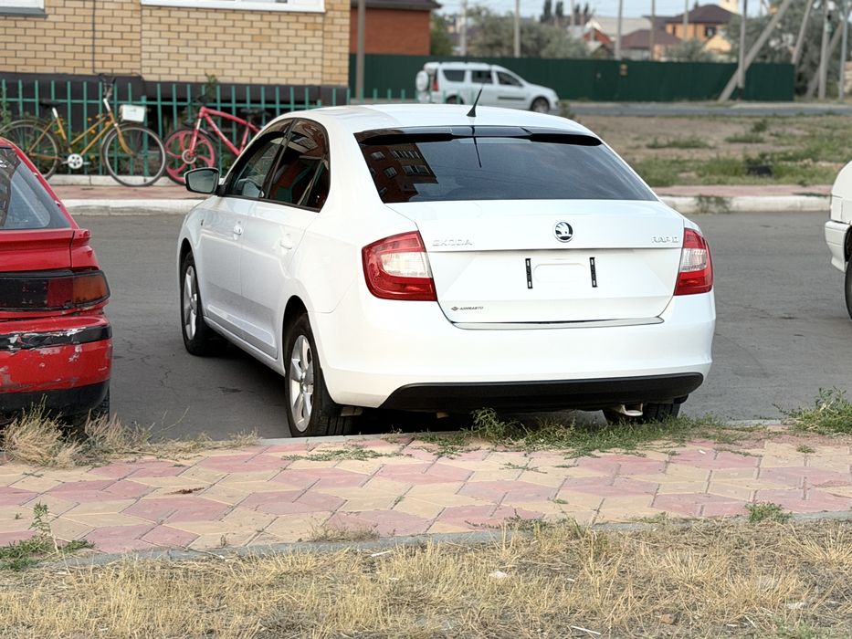Продам Шкоду Рапид
