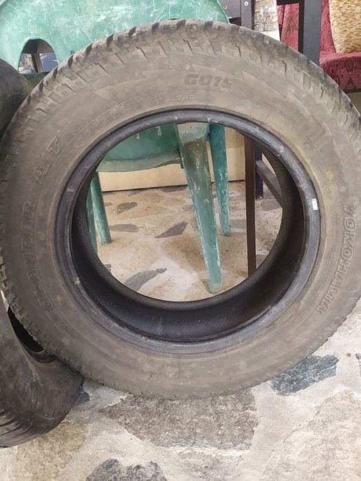 Гуми запазени 215-65-16 !