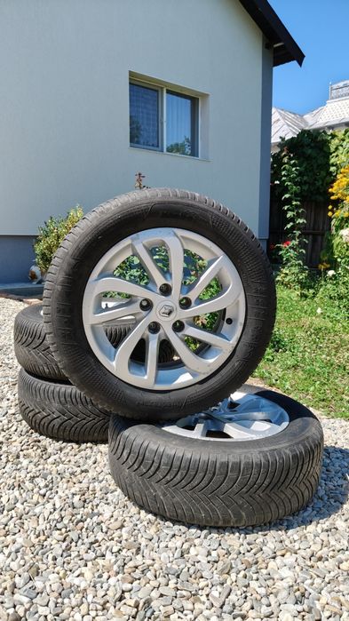 Jante Renault R16 5x114.3+Anvelope iarna Kleber 205/60/16 Megane/Scenic