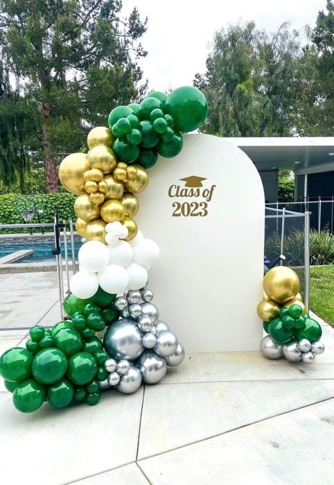 Фотозона с шарами