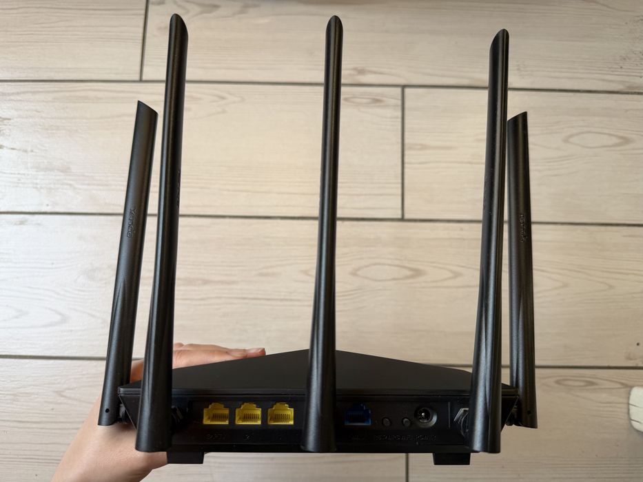 Wifi Роутер Tenda AC7