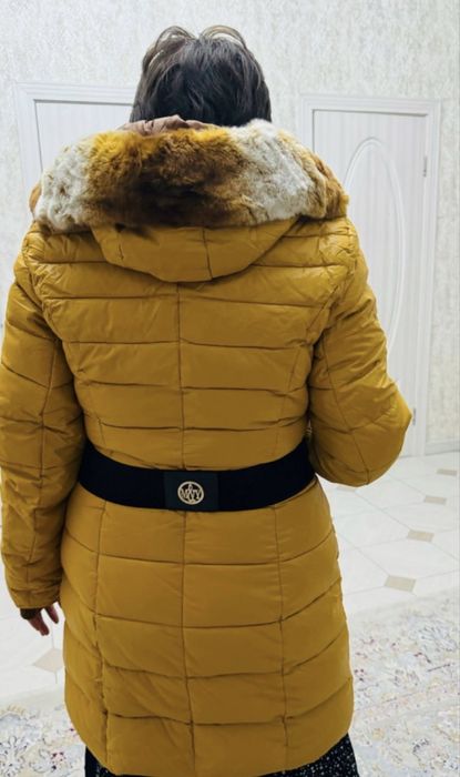 Продам новые зимние куртки
