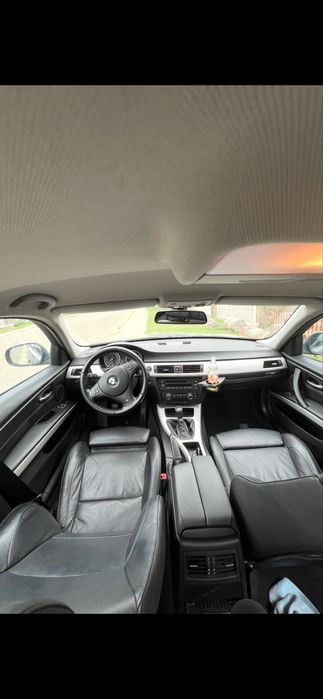 Vand sau schimb e90 facelift 2010