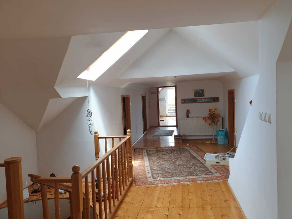 CASA/VILA/ de vanzare