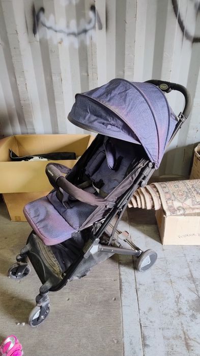 Продам детскую коляску