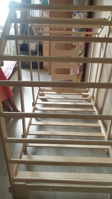 кровать детская  80на 180см дерево прочная