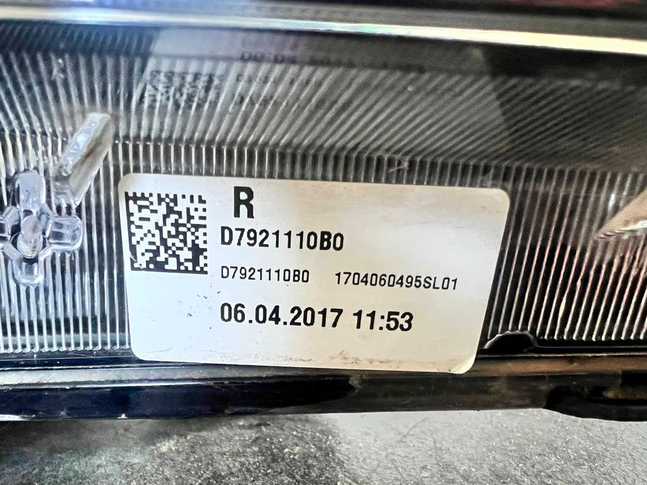 Far stanga/dreapta Halogen-Led Hyundai Tucson 2017-2020