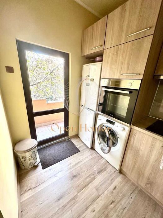 Продава се Двустаен апартамент в Пловдив, Съдийски - 53 кв.м за 1982 €/кв.м - Снимка #11