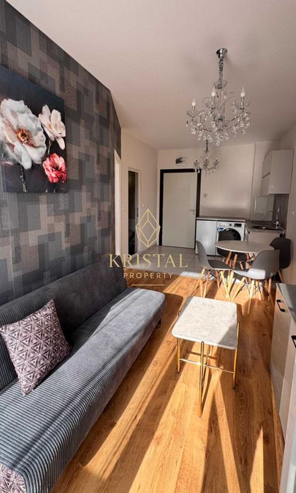 Продава се Двустаен апартамент в Свети Влас - 45 кв.м за 1712 €/кв.м - Снимка #1