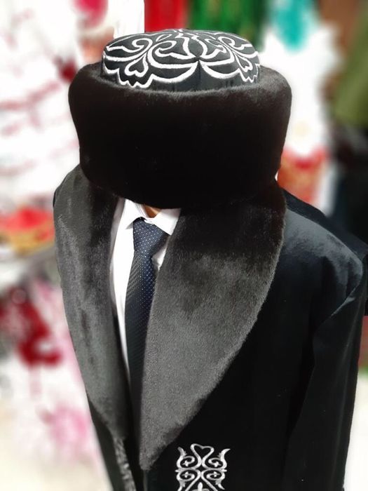 Продам Чапан мужской (разные)